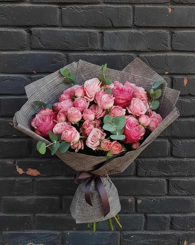 Букет цветов из: Розы в Нижнесортымском