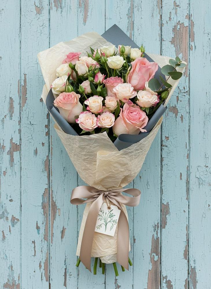 Букет цветов из: Розы в Нижнесортымском