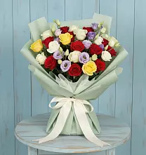Букет цветов из:  Розы в Нижнесортымском