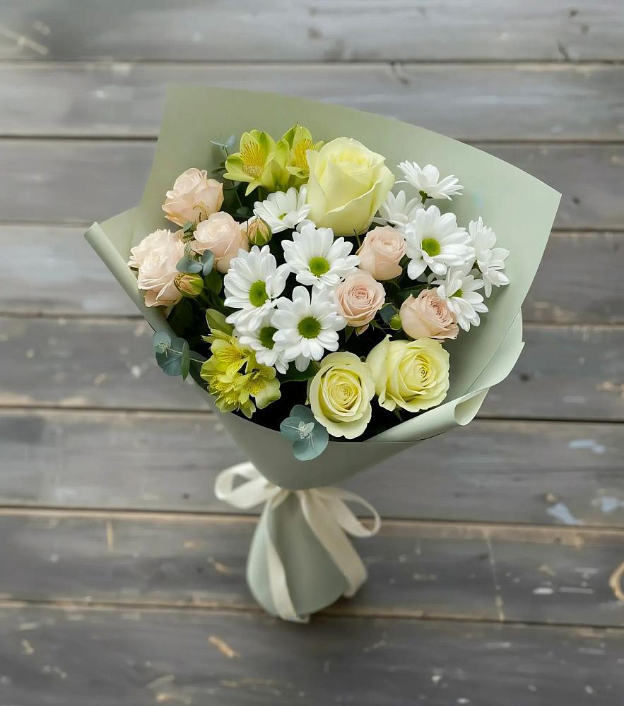 Букет цветов из: Альстромерии, Розы и Хризантемы в Нижнесортымском