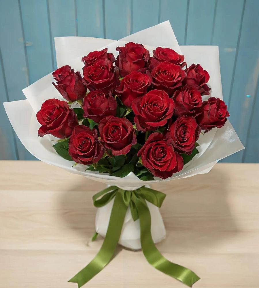 Букет Красные розы в Нижнесортымском