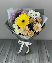 Букет цветов из:  Розы, Герберы и Хризантемы #REPLACE_PRED# Нижнесортымском