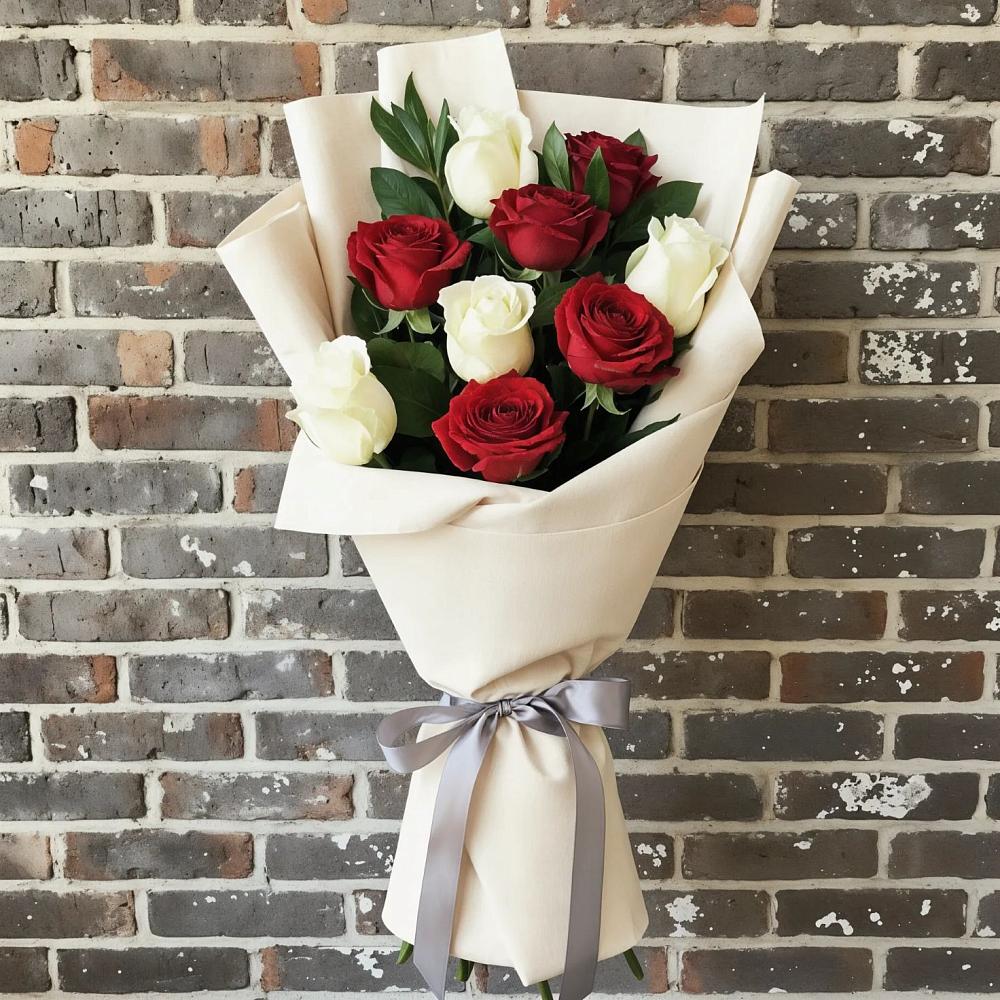 Букет цветов из: Розы в Нижнесортымском