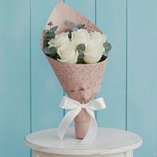 Букет цветов из:  Розы в Нижнесортымском