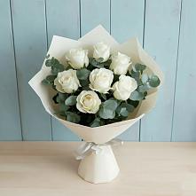 Букет Белые розы в Эвкалипте #REPLACE_PRED# Нижнесортымском